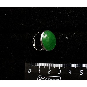 Кольцо с кварцем тонированным цвет хризопраз, круг 18мм, безразмерное