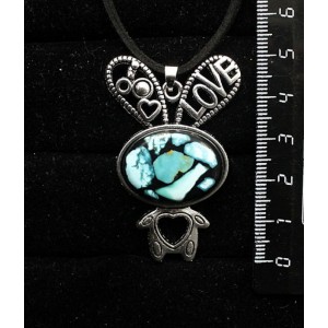 Кулон из бирюзы натуральной (кабошон-мозаика), "зайчик", овал 25х18мм