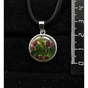 Кулон из хромдиопсида и граната (кабошон-мозаика), круг 18мм