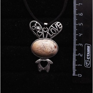 Кулон из яшмы песочной "зайчик", овал 25х18мм