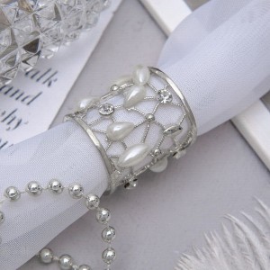 Муфта для платка "Роса", цвет белый, цвет серебристый