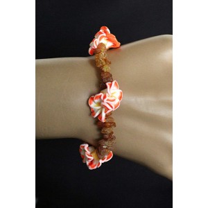 Браслет из янтаря (необработанный), галтовка + цветы из полимерной глины