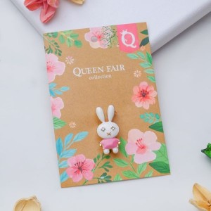 Брошь "Зайчик" пасхальный, цвет бело-розовый, цвет золотистый (стразы, эмаль)