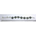 Браслет из оникса, шарик 6мм в квадратной рамке из гематита