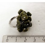 Кольцо из змеевика "гроздь", галтовка