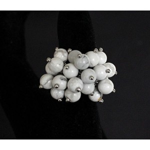 Кольцо из каулита (нат., имитация кахолонга) "гроздь", шарик 6мм