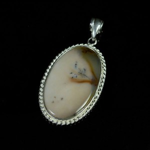 Кулон с агатом моховым в посеребрении овал 45х30мм (косичка)