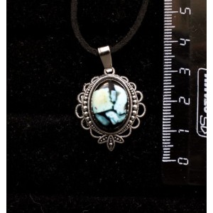 Кулон из бирюзы, кабошон мозаика, овал, 18х13мм, оправа "трилистник"