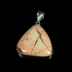 Кулон с яшмой треугольник 30*32мм посеребрение