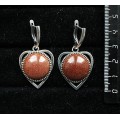 Серьги из авантюрина красного (синт.) "сердечко", круг 18мм, швензы посеребрение