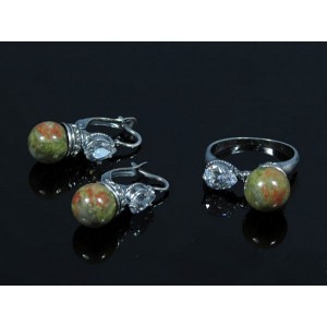 Кольцо и серьги из унакита