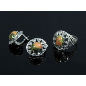 Кольцо и серьги из унакита