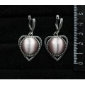 Серьги из кошачьего глаза (синт.), цвет сиреневый "сердечко", круг 18мм, швензы посеребрение