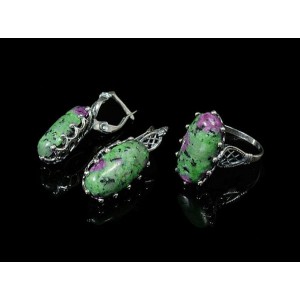 Кольцо и серьги с цоизитом