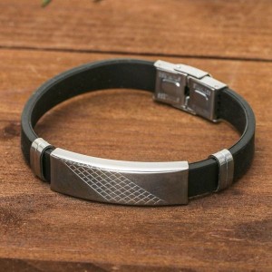 Браслет "Стиль" прямоугольник с узором, цвет чёрный, цвет серебристый (каучук, сталь)