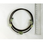 Колье из пренита на струнке, витой бочонок 20-23мм, шарики 12мм и 8мм