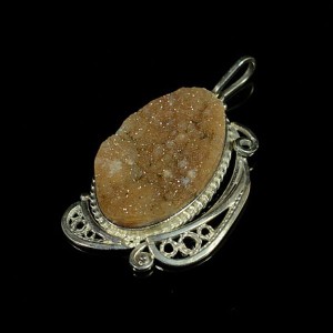 Кулон халцедон щетка 30*43мм