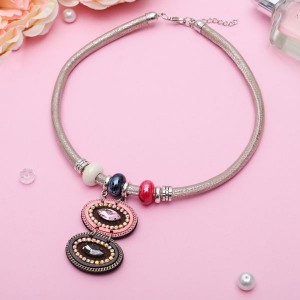 Кулон на декоративной основе "Роскошь" два овала поперечных, цвет серо-розовый, 45 см