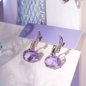 Серьги со стразами "Подари нежность" кристалл, цвет тёмно-фиолетовый, цвет серебристый (стразы, бижутерный сплав) Серьги со стразами "Подари нежность" кристалл, цвет тёмно-фиолетовый, цвет серебристый (стразы, бижутерный сплав)