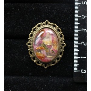 Брошь из турмалина и волосатика (кабашон-мозаика), овал 25х18мм, оправа с узором цвет бронза