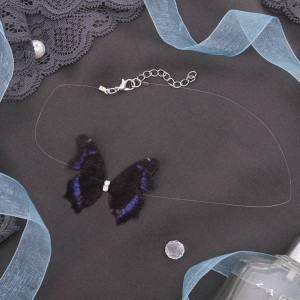 Ожерелье на струнке Butterfly на леске, цвет сине-чёрный, цвет серебристый (стразы, текстиль, бижутерный сплав)