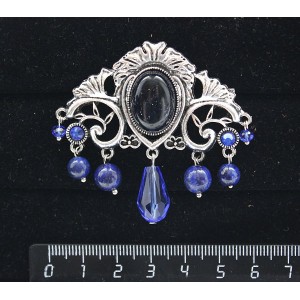 Брошь из авантюрина синего (имитация) "трюмо", овал 18х13мм, со стразами и подвесками из хрусталя и лазурита