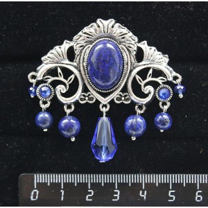 Брошь из лазурита "трюмо", овал 18х13мм, со стразами и подвесками из хрусталя