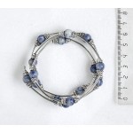 Браслет из лазурита (бело-синий) на пружинке, шарик 8мм
