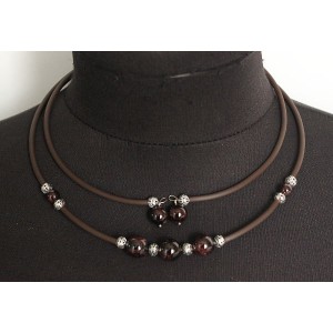 Колье из граната на струнке, шарики 10мм, 8мм и 7мм