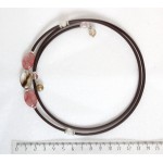 Колье из халцедона на струнке, овалы 18х13мм, шарики 8мм и 6мм