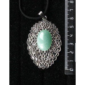 Кулон из авантюрина зеленого, овал 25х18мм, филигрань