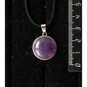Кулон из кварца тонированного, цвет аметист, круг 18мм