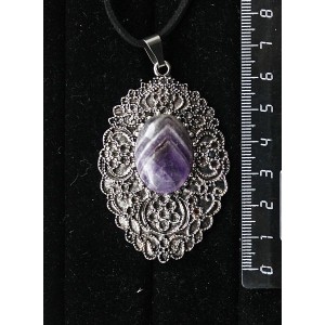 Кулон из аметиста, овал 25х18мм, филигрань