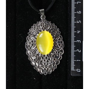 Кулон из кошачьего глаза (синт.) цвет ярко-желтый, овал 25х18мм, филигрань