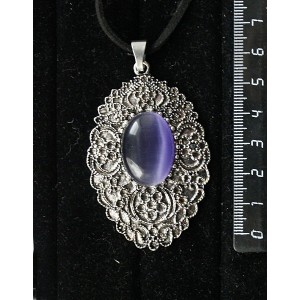Кулон из кошачьего глаза (синт.) цвет фиолетовый, овал 25х18мм, филигрань
