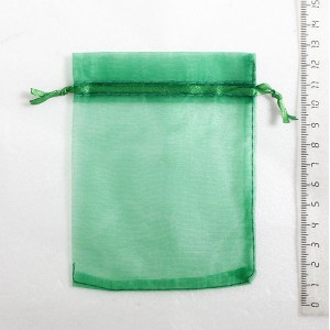 Мешочек подарочный для бус органза, цвет зеленый  9*11 см