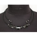 Колье из турмалина черного (шерл) необработанного на струнке, 3 камня