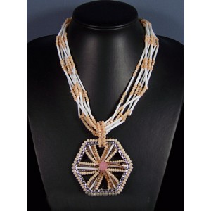 Бусы из чешского стекла "Стиль" 7нитей шестиугольник 70*70мм цв.кремовый, 47см