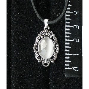 Кулон из кошачьего глаза (синт.), цвет серый, огранка, основа "принцесса", овал 14х10мм