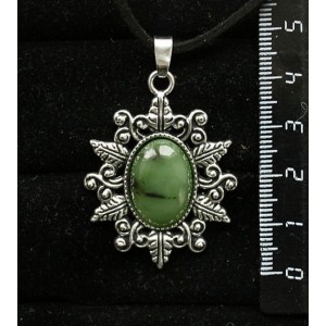 Кулон из нефрита, овал, 18х13мм, оправа "папоротник"