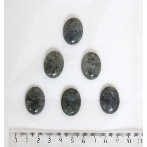 Лабрадорит, кабошон овал 25х18мм
