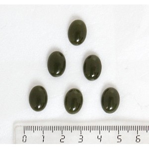 Нефрит, кабошон овал 14х10мм