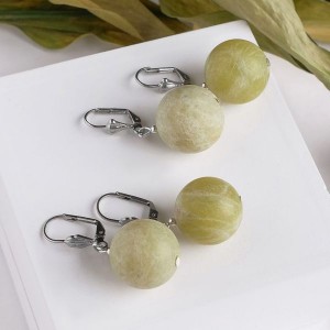 Серьги шар №14 жадеит