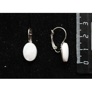 Cерьги из перламутра, овал 14х10мм, замок петелька