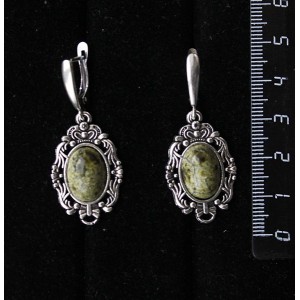 Серьги из змеевика, основа "принцесса", овал 14х10мм, швензы посеребрение