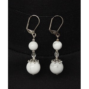 Серьги из камня каулит (имитация кахолонга), шарики 8 и 12мм, шапочка "звезда"