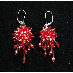 Серьги "ёжик", бусины хрусталь + бисер, цвет красный