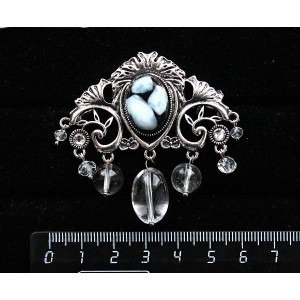 Брошь из ларимара (кабошон-мозаика) "трюмо", овал 18х13мм, со стразами и подвесками из горного хрусталя