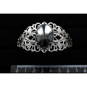 Браслет из гематита, овал 25х18мм, жесткая основа, цвет ант.серебро