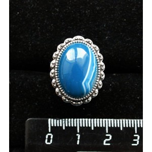 Кольцо с агатом синим (тонировка), овал 18x13, литая оправа, безразмерное